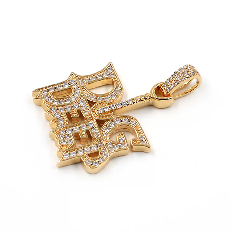 Comment un pendentif lettre Hip Hop rehausse-t-il votre style ?