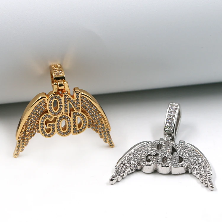 Pendentif lettre des ailes d'ange