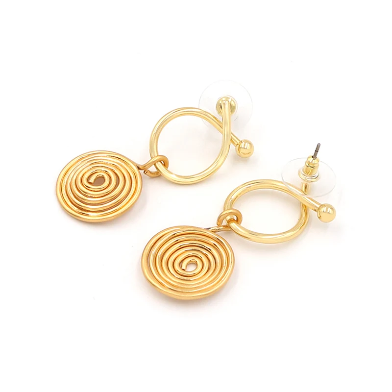 Boucles d'oreilles en or moustique en or en laiton