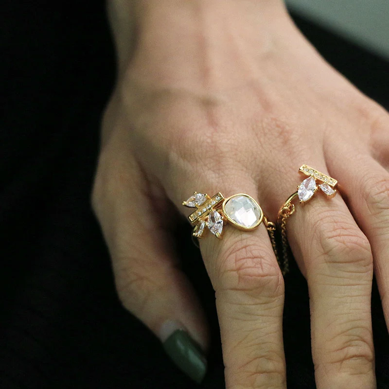Bague double de chaîne élégante avec plaqué or