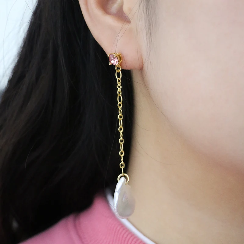 Boucles d'oreilles en perles de perles baroques longues