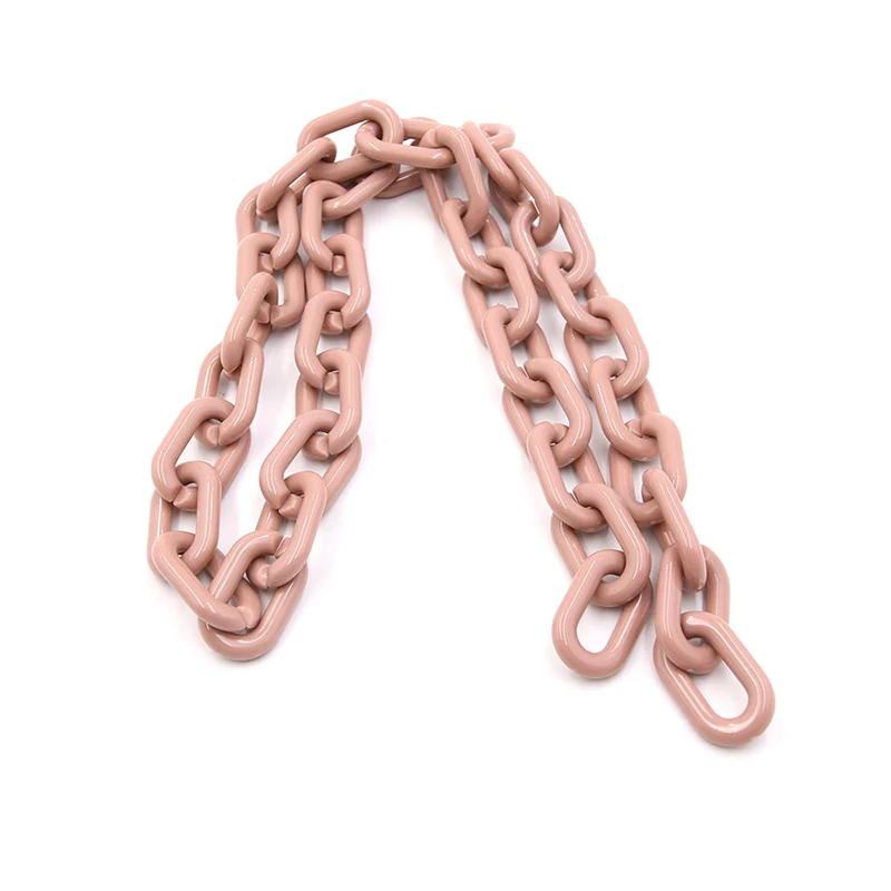 Chaîne enveloppée de fibres d'acétate de couleur unie
